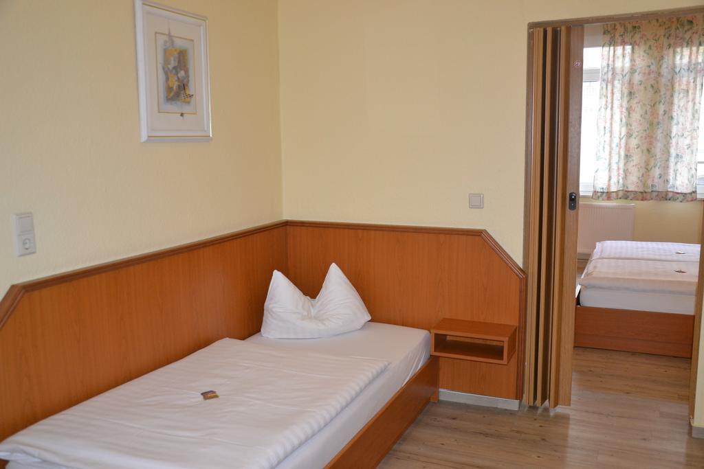 Hotel Thueringer Hof Jéna Szoba fotó